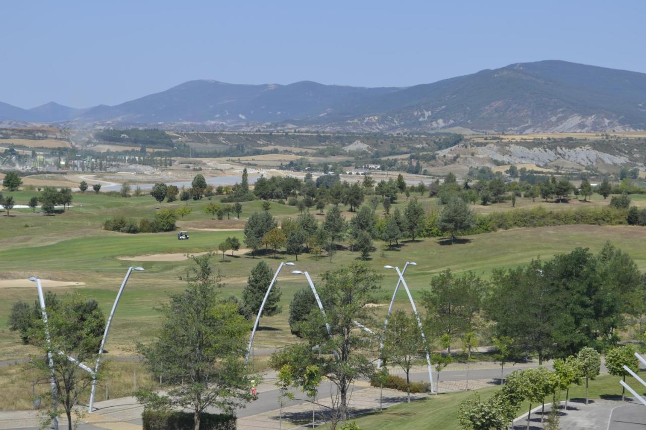 Apartamento Las Margas Golf Pirineo Aragones Sabiñánigo Exterior foto
